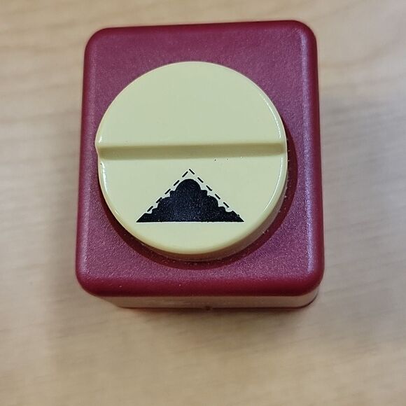 Fiskers Crafting Decorative Hole Punchers Stampin Up Die Cut - Picture 5 of 15